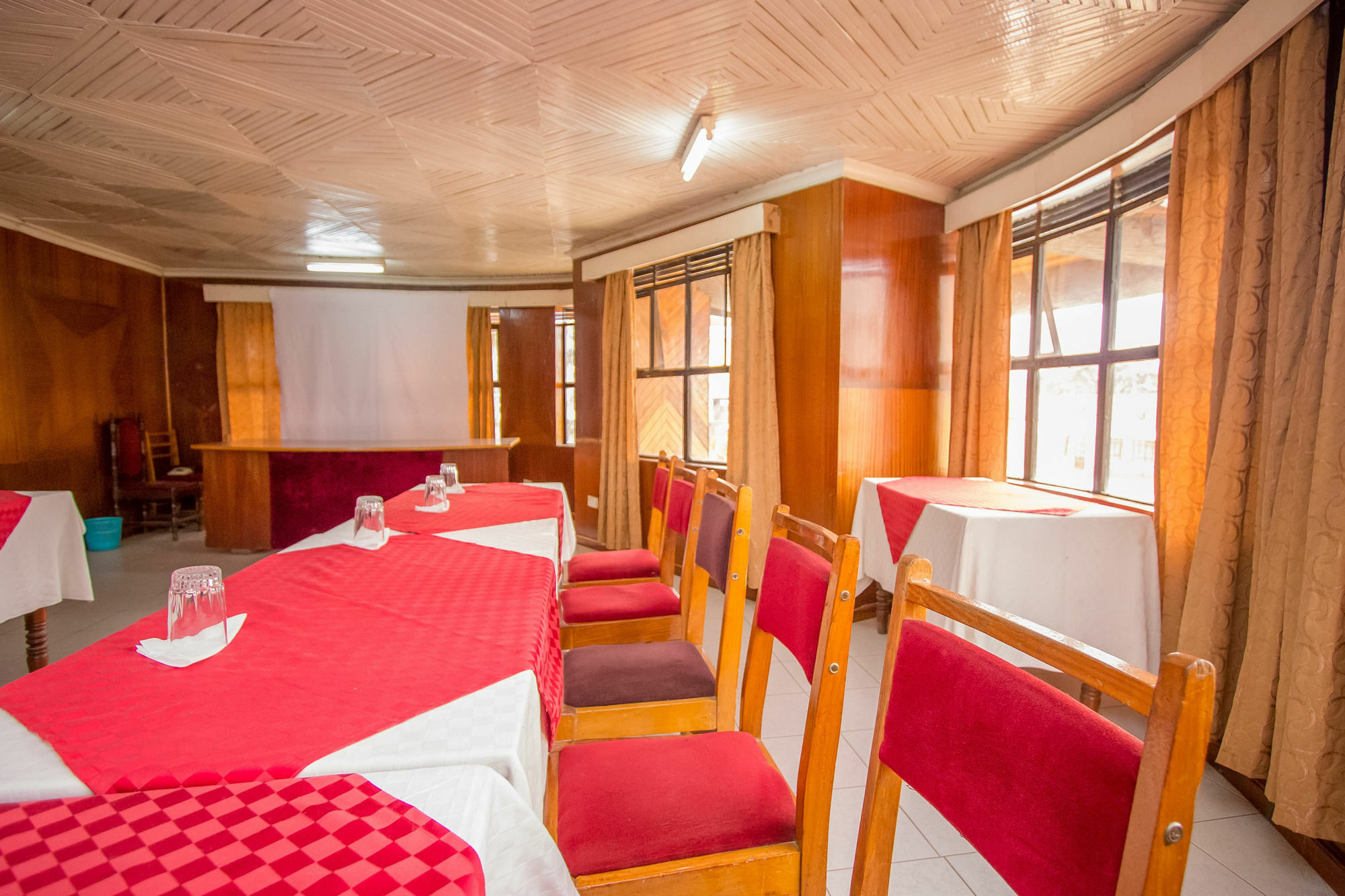 Hotel Genevieve Nakuru Luaran gambar